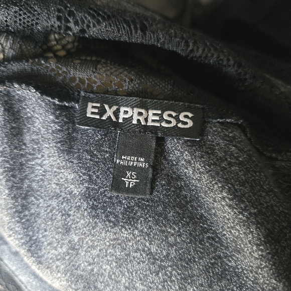 Express Gray Blouse Top with Chic Design - Picture 4 of 5